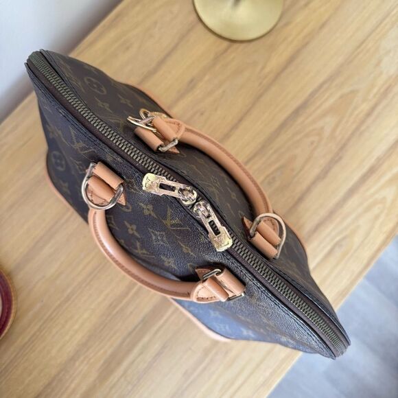 ✅AUTHENTIC✅LOUIS VUITTON ALMA PM - Picture 10 of 11